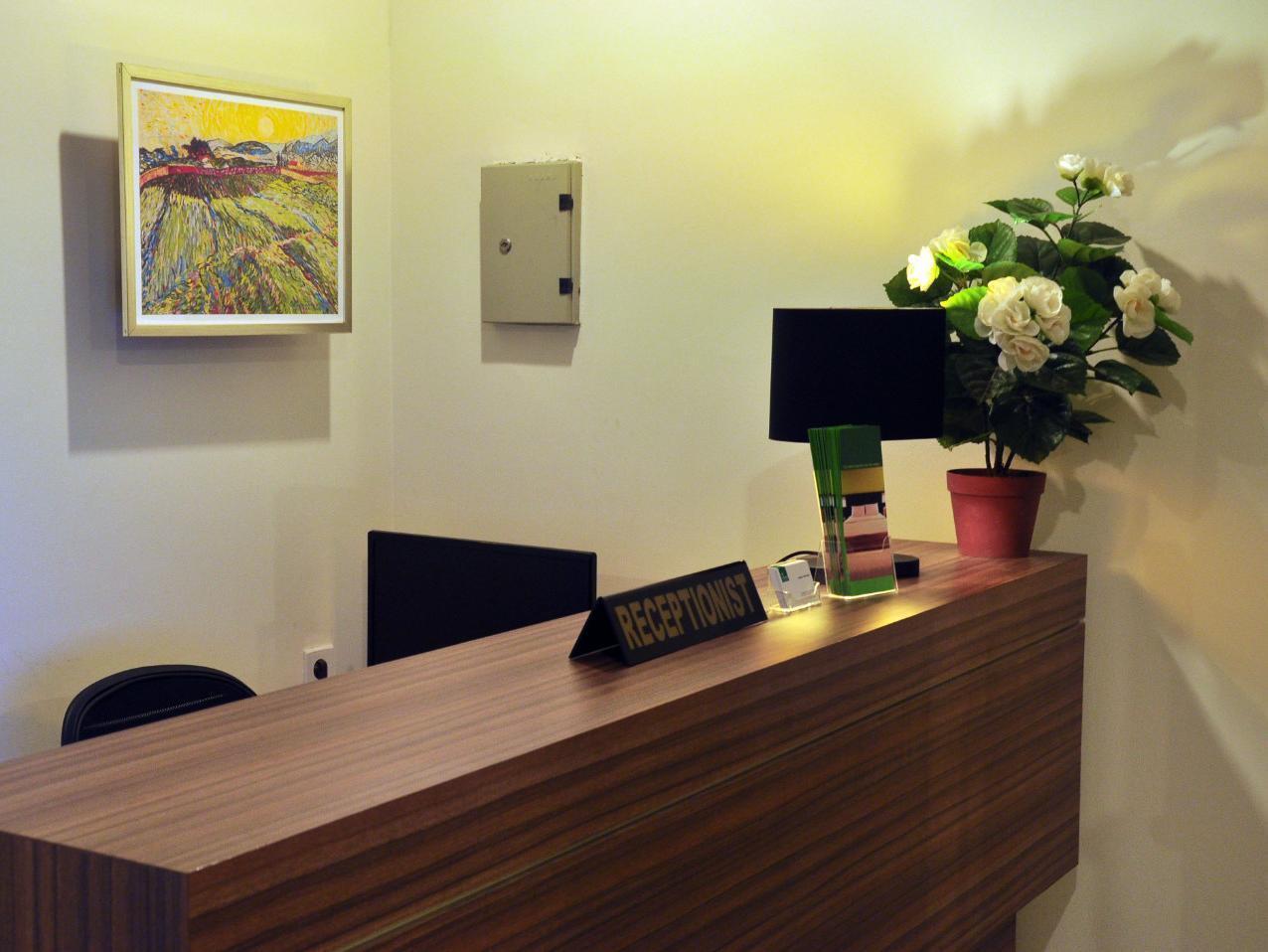Legreen Suite Gatot Subroto Jakarta Exterior photo